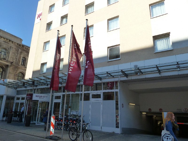 P1080925.JPG - Our hotel (Mercure) in Berlin