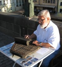 Hammer-chord zither player, Charles Bridge, Prague